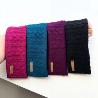 ❄️Pleteninky ❄️ zahřejí a jsou velmi příjemné ❤️ v neděli budou na eshopu #celenka #celenkovice #winter  #love #lovely #ootd #vyrobenovcesku #vyrobenosrdcem  #sewing #cloth #handmade #czechart #czechrepublic #ceskyobchod #ceskaznacka #ceskydesign